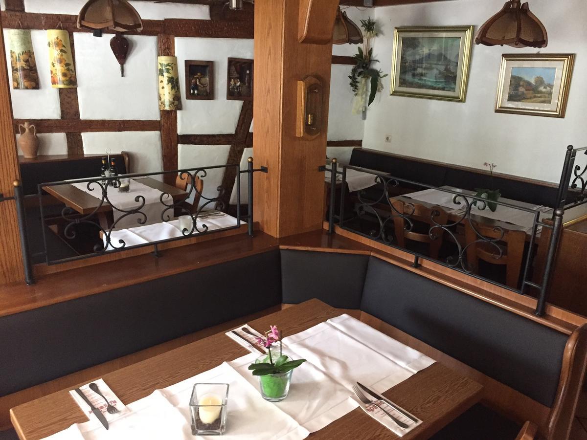 Hotel Ristorante Rostica Bad Urach Exterior foto